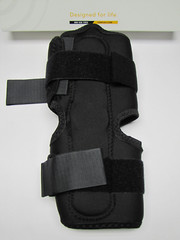 Corflex Cooltex 13″ Anterior Closure Knee Wrap OP Pop wHinge Left Right Small