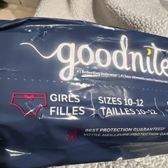Goodnites Girls‘ Nighttime Bedwetting Underwear, L (68-95 lb.), 25 Ct