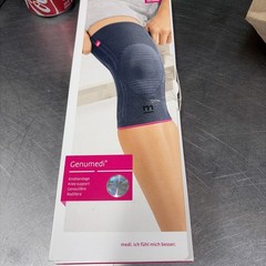 Medi Genumedi Knee Support Silver