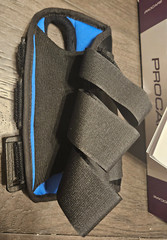 ProCare Comfort Form Wrist, Aluminum/Foam/Lycra, Black RT XS 79-87282