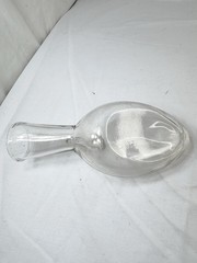 Vtg Glass Male urinal w Handle 16 0z Capacity 10.5″ x 5″ Wide Hospital FrSh Read