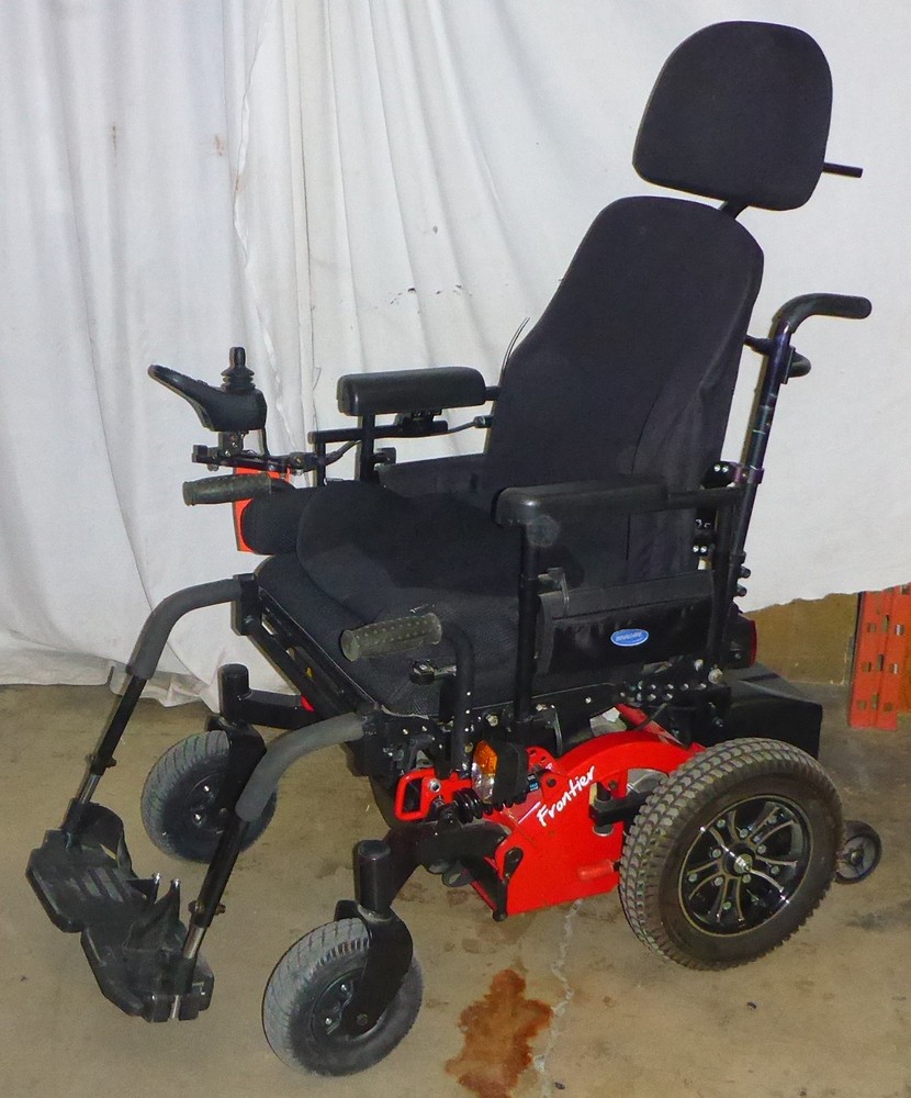 QUICKIE MAGIC FRONTIER V6 WHEELCHAIR GOOD CONDITION TILT TESTED WITH OLD BATTER