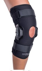 DonJoy Deluxe Hinged Knee Brace, Drytex Sleeve, Open Popliteal, X-small *NEW*