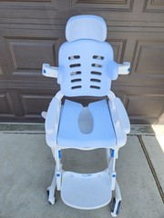 Rifton HTS Medium TILT Z120 Mobile Shower Chair Special needs Toilet