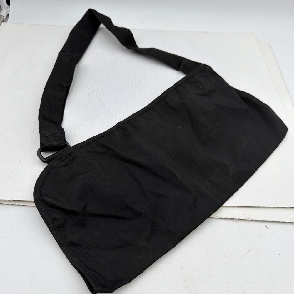 Arm Sling w/Thumb Loop Adjustable Shoulder Immobilizer Left Or Right Arm D2A