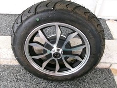 16″ Tubeless Pneumatic 5 „V“ Shape Spokes Front Wheel for Pride Baja Raptor 2