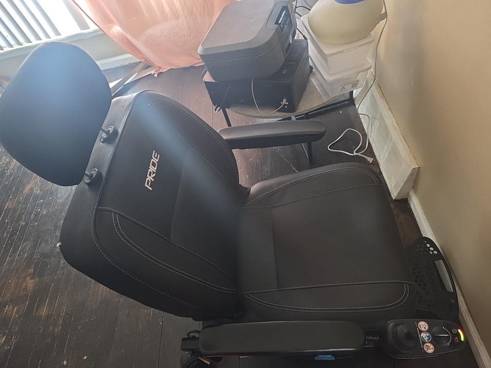 Power Wheelchair JAZZY Evo 613 Bule Power Wheelchair Battery Charger
