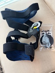 Thusane Knee Brace UniReliever Right Medial or Left Lateral New in Box