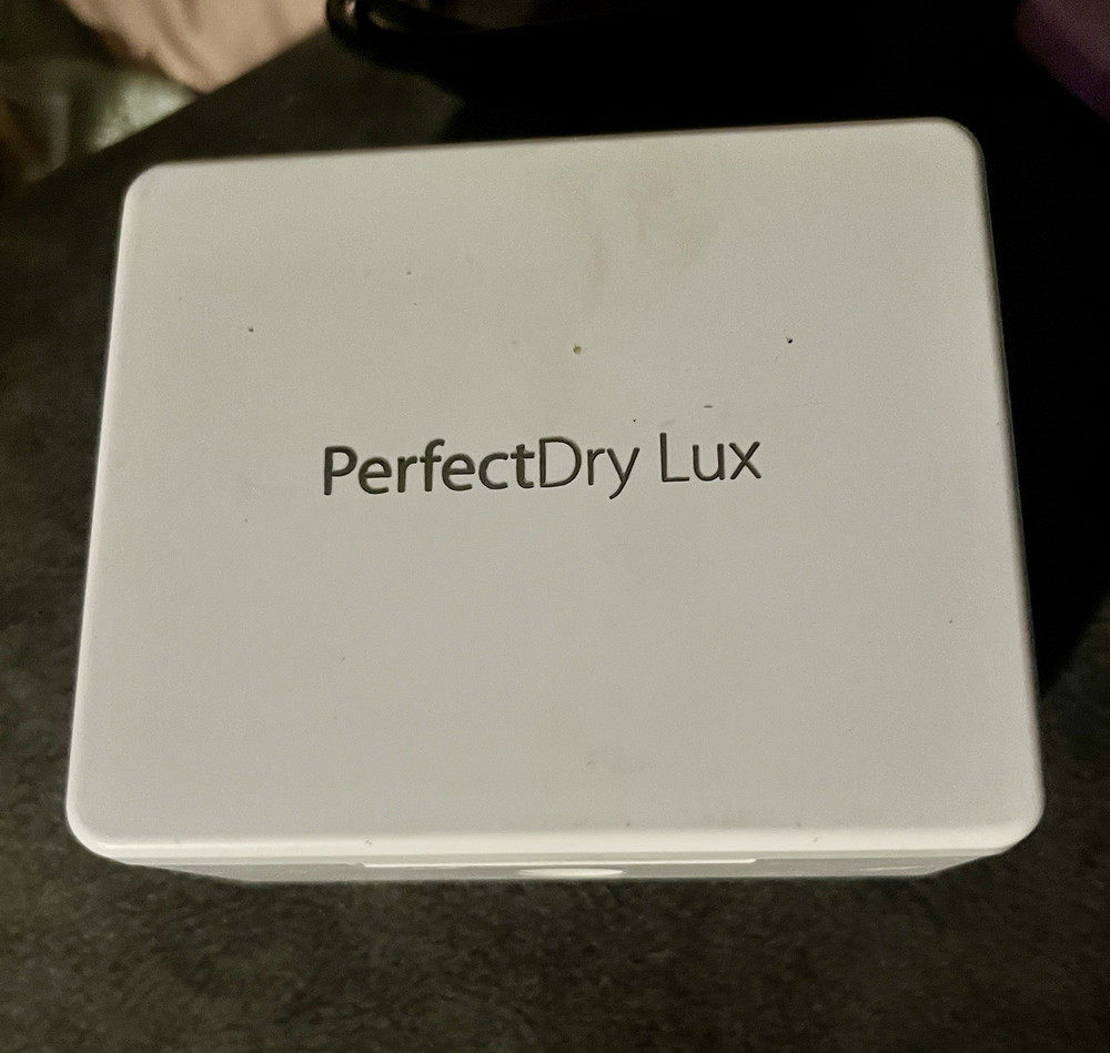 PerfectDry Lux Hearing Aid Dryer Dehumidifier Case, White, Compact Portable