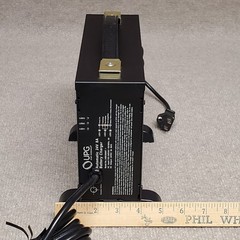 UPG Smart 24V 8AMP 24BC8000T-1 OFF-BOARD AGM, GEL BATTERY CHARGER XLR CONNECTOR