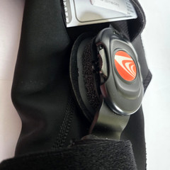 Breg 11723 Freestyle OA Medial Knee Brace Medium Right #11723 – Open Box