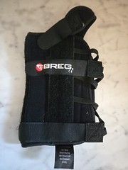 Breg Lace-Up Wrist Brace Left Hand – Adjustable Support