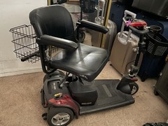 Pride Mobility Products Corp. GO-GO Elite Travelor