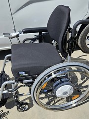 NICE- Invacare X4 Wheelchair W/ Alber E 35 E-Fix Power Assist Wheels 18″x18″