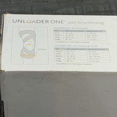 Ossur Unloader One with Smartdosing Knee Brace – Right Lateral Small