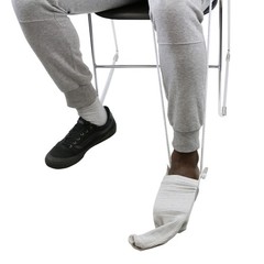 FabLife Standard ADL Hip / Knee Equipment Kit Reacher – 32″ L / Shoehorn – 18″