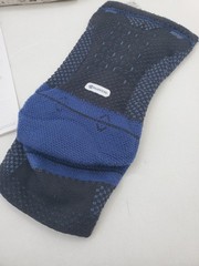Bauerfeind AchilloTrain Achilles Tendon Support Size 6 Ankle/Foot Black/Blue