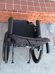 Ki Mobility TITANIUM Catalyst Cat5 Ultralight Folding Wheelchair 16″ X 19″ Used