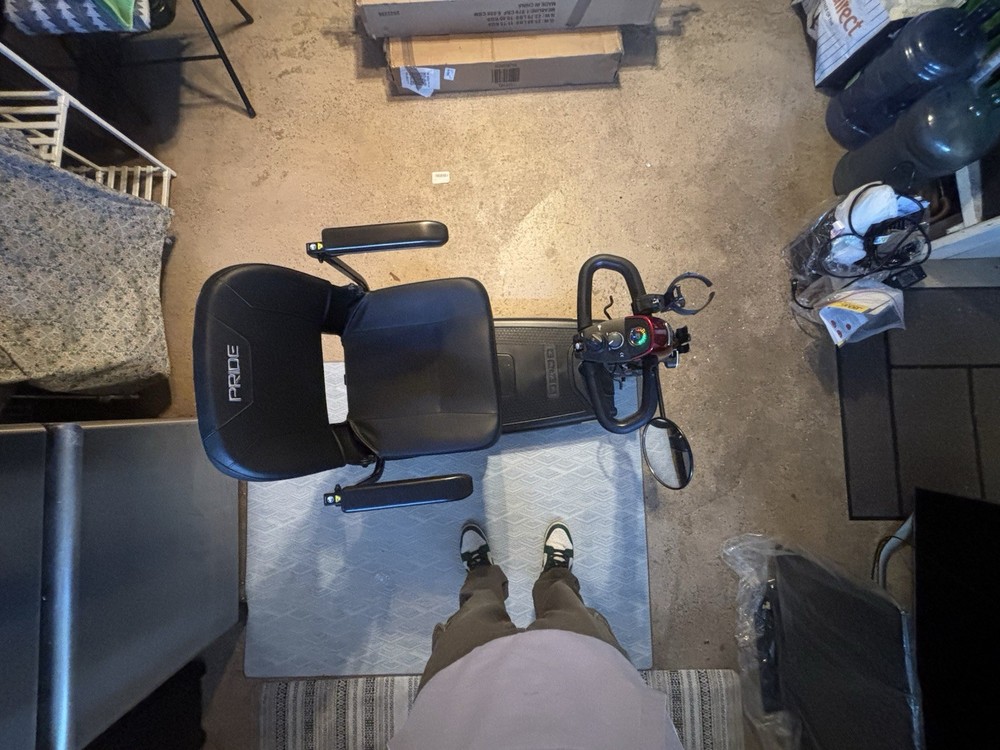 Pride Mobility Scooter , Go-Go Sport (S73)