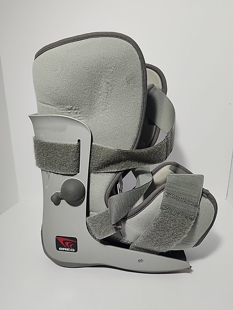 Breg Genesis Full Shell Walking Boot w Pump Orthopedic Walker Boot Size M