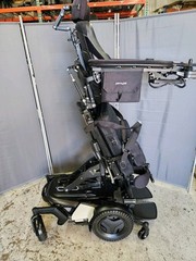 Permobil F5 VS Verical Stander 14″ Seat Lift, Recline, Tilt, Leg, Lights 7.5MPH