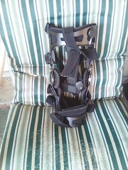 Coretech 845 OA Knee Brace Left Knee Medium Size w/ Extension Angle Adjusters