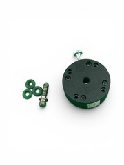 Bulldog lock with pin and green bumpers