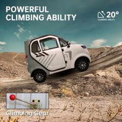 4 Wheel Fully Enclosed Mobility Scooter 1500W 3-Speed 40 mile 660lb Capatity
