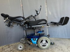 PERMOBIL 3G RNET C300 WHEELCHAIR WITH TILT,RECLINE,LEGS, 8″ LIFT. Lights