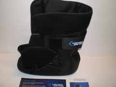 United Ortho Short Air Cam Walker Fracture Boot, Fits Left or Right Medium Black