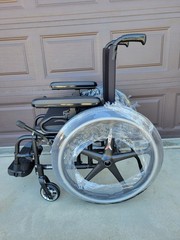 New Ki Mobility Catalyst Cat 5 16”X16″ Folding Wheelchair 16″ X 16″
