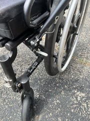 Catalyst Core Ki 5VX SN CVX0104748 03-2022 300 LBS Folding Wheelchair Xcore Whee