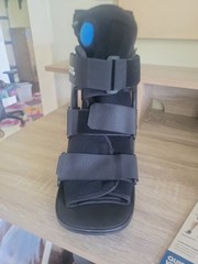 United Ortho Short Air Cam Walker Fracture Boot, Large, Black New USA1411X