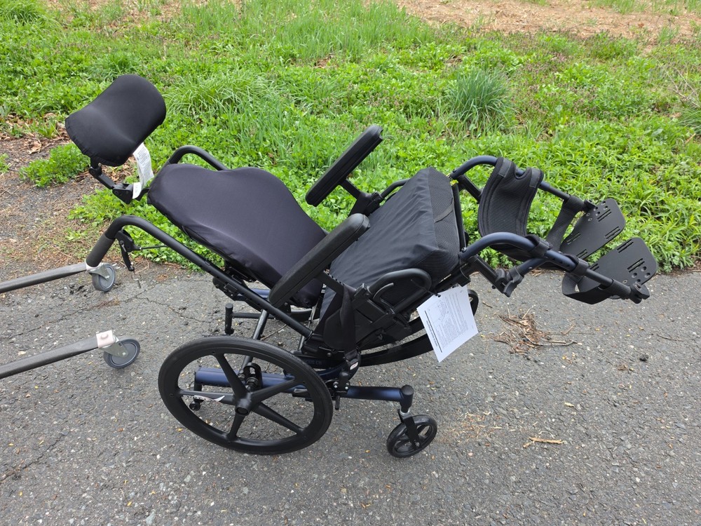 Ki Mobility Focus CR Tilt-In-Space Manual Wheelchair, Comfort Back