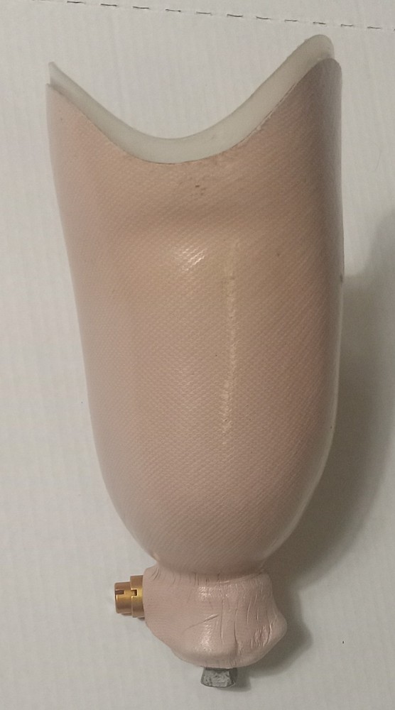 Left Below Knee BK Prosthetic Socket w/ 3R80 Connector Expulsion Valve & Liner
