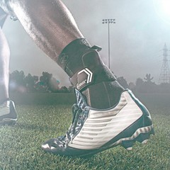 DonJoy Performance Bionic Ankle Brace Drytex Sleeve Small Right (Black)