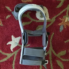 DonJoy Renegade Hinged Knee Brace for ACL, PCL, and CI. Right knee, Size XL