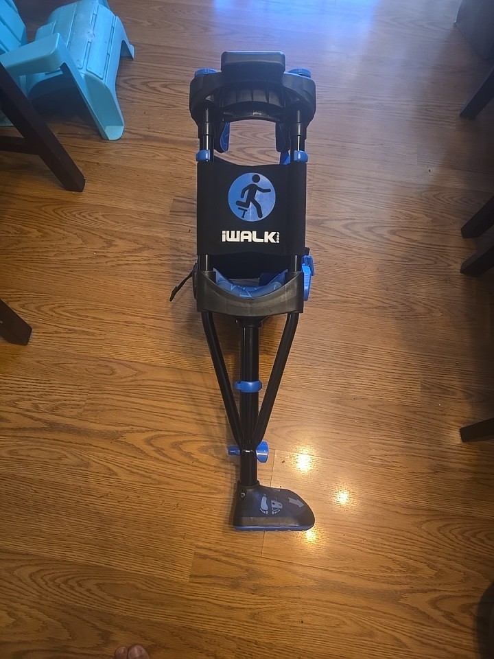 iWalk 3.0 Hands Free Ships Assembled Crutch Knee Walker Univer Fit 275 lbs.Cap