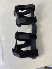 RIGHT Small BREG THRUSTER LEGACY KNEE BRACE NEW. Bledsoe