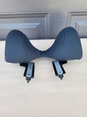 NEW- Hoggie Bingo Evolution Size 1 Neck & Head Rest Support Headrest Pillow