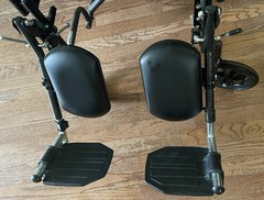 Drive Medical Silver Sport Reclining Wheelchair Elevating Leg Rests 18″ 16″ Seat