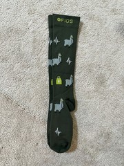 FIGS Compression Trauma Llama Medical Nurse Socks Small Olive Green *READ