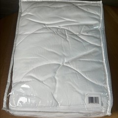 NEW BED PADS REUSABLE WATERPROOF MATTRESS UNDERPADS -twin