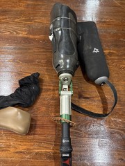 Trulife Above Knee Prosthetic Right Leg Size 26 AAA200 IC60 Triton Ottobock USA