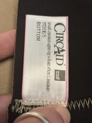 Medi Circaid Juxtafit Essentials Upper LEFT Leg With Knee- Medium Beige New!