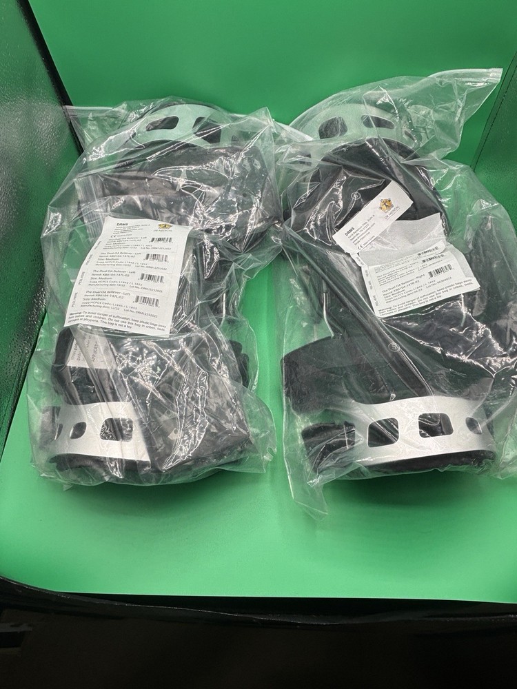 DRMS Dual OA Reliever Knee Braces Medium Left & Right NEW in Bag