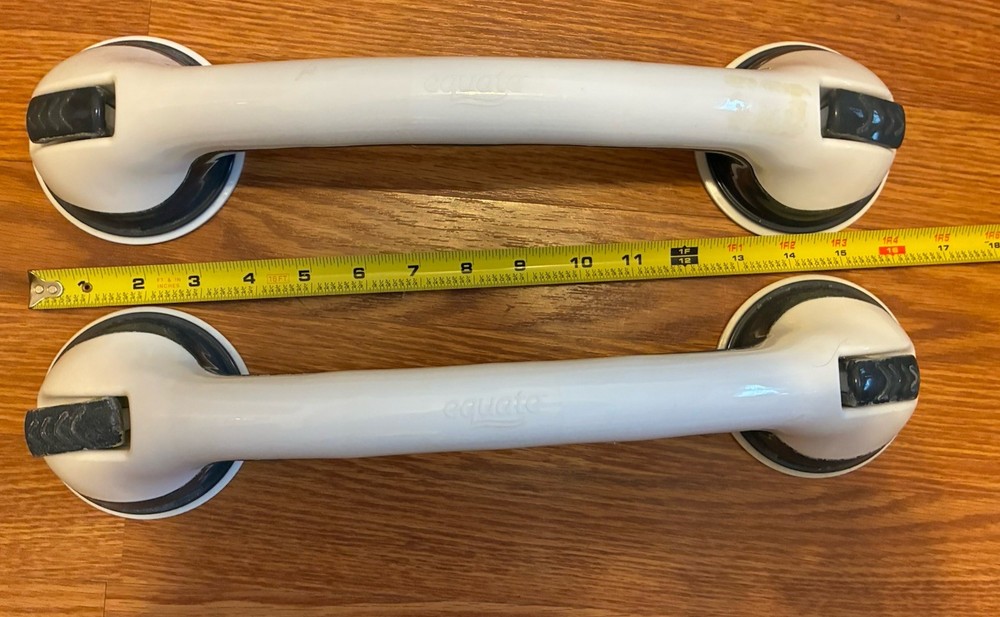 Shower Grab Bars 2- 16” Suction Cup Bathtub/ Shower Safety Ore Owned