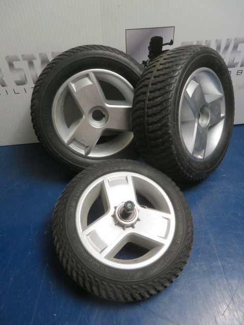 Pride GoGo Front 8×2 Rear 9×3 Scooter DRIVE WHEELS Tires Elite Traveller #6070