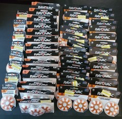 Huge lot of 840 Rayovac Hearing Aid Batteries Size 13 New (see description)