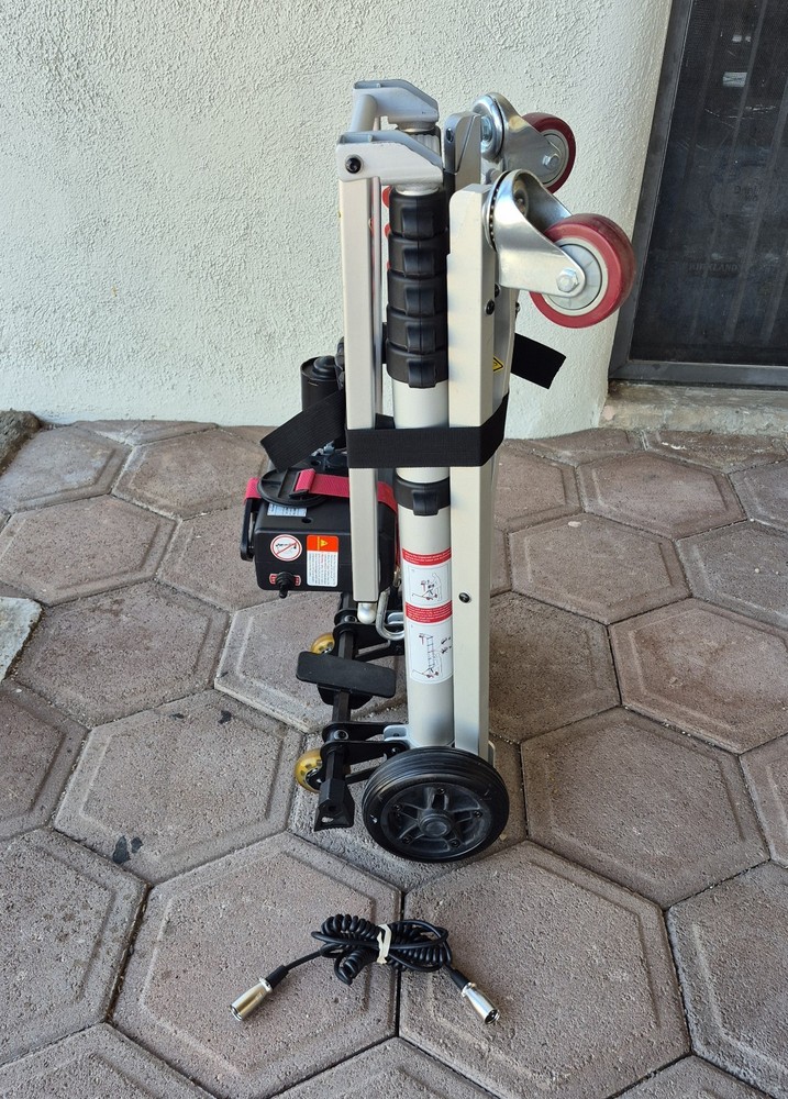 SOLAX HERCULES PORTABLE SCOOTER LIFT